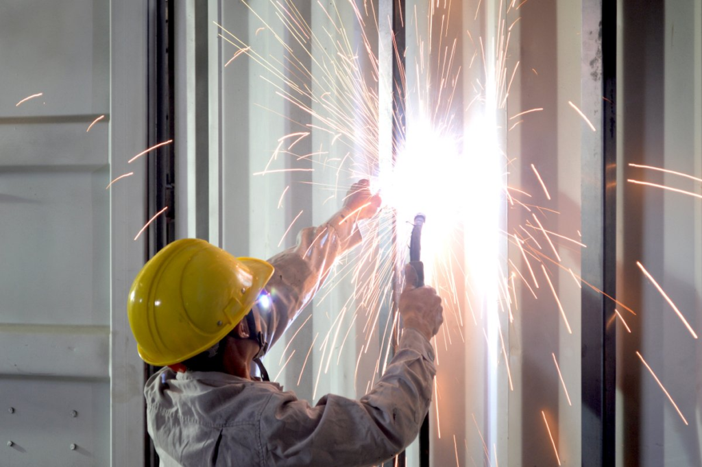 welding for the container house